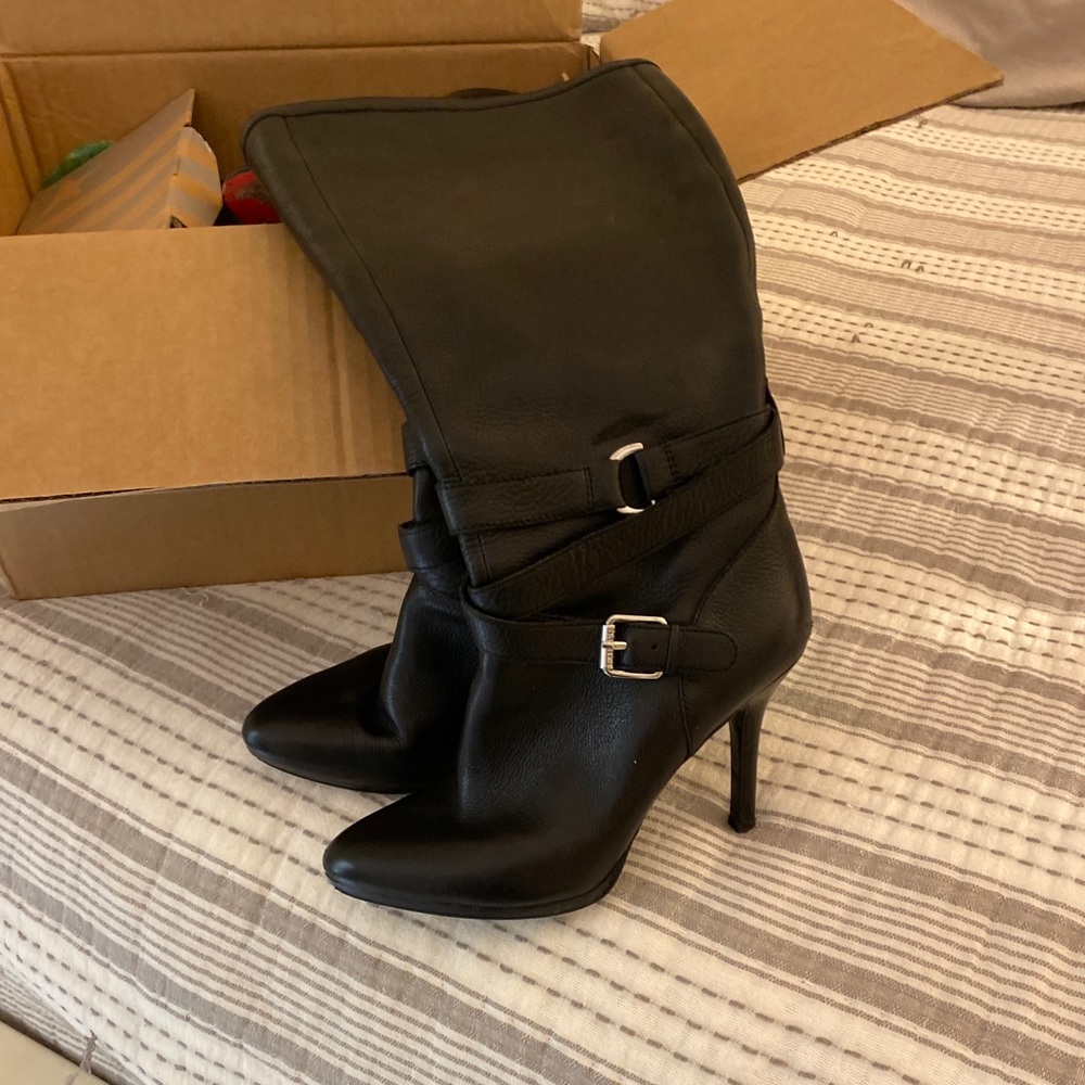 3 1/2 inch beautiful leather boots
